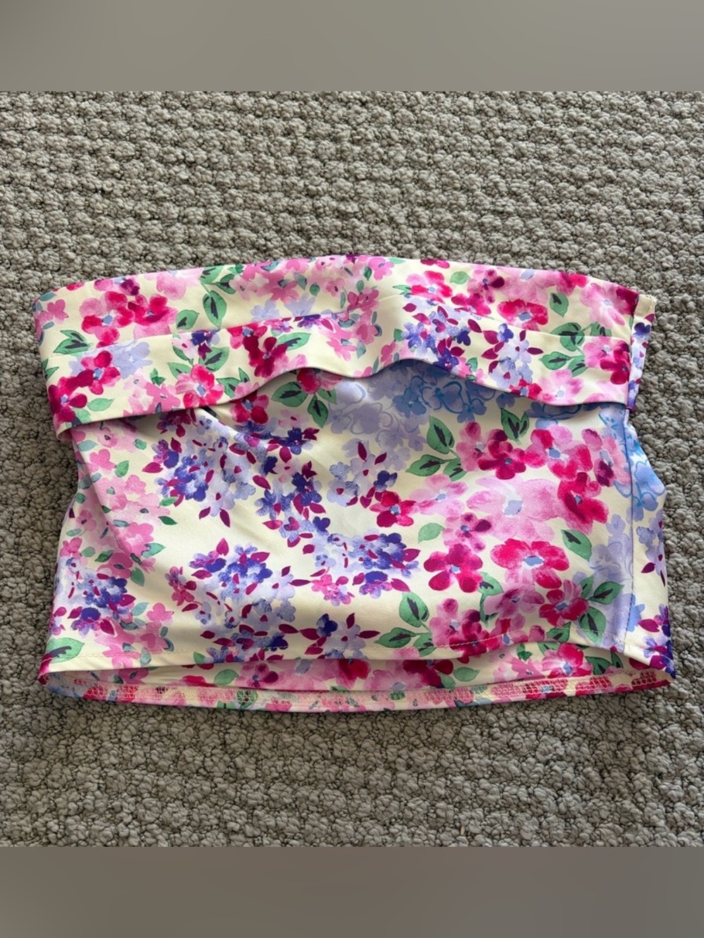 Beginning Boutique Genevieve Top - Picture 2 of 5